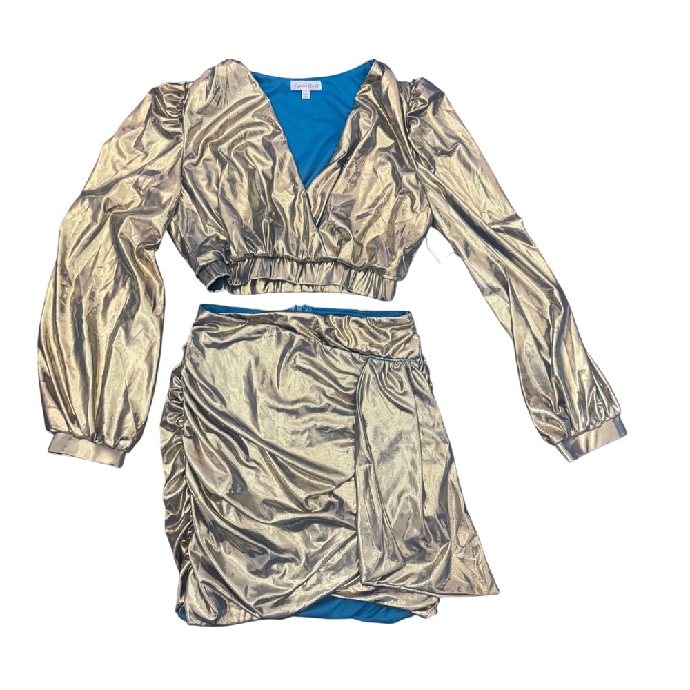 Rosevelt Gold Metallic Ruched Crop Top Long Sleeve Skirt‎ Set